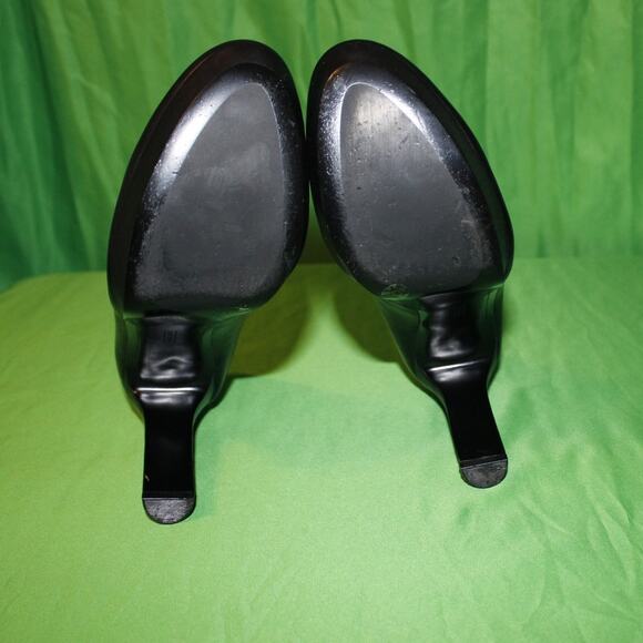 Vince Camuto Black Platform High Heel Gold Zip A2  Sz. 9 M - Picture 2 of 16